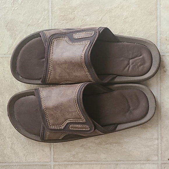 Mens Sandals Used size 11/12 - Picture 1 of 3